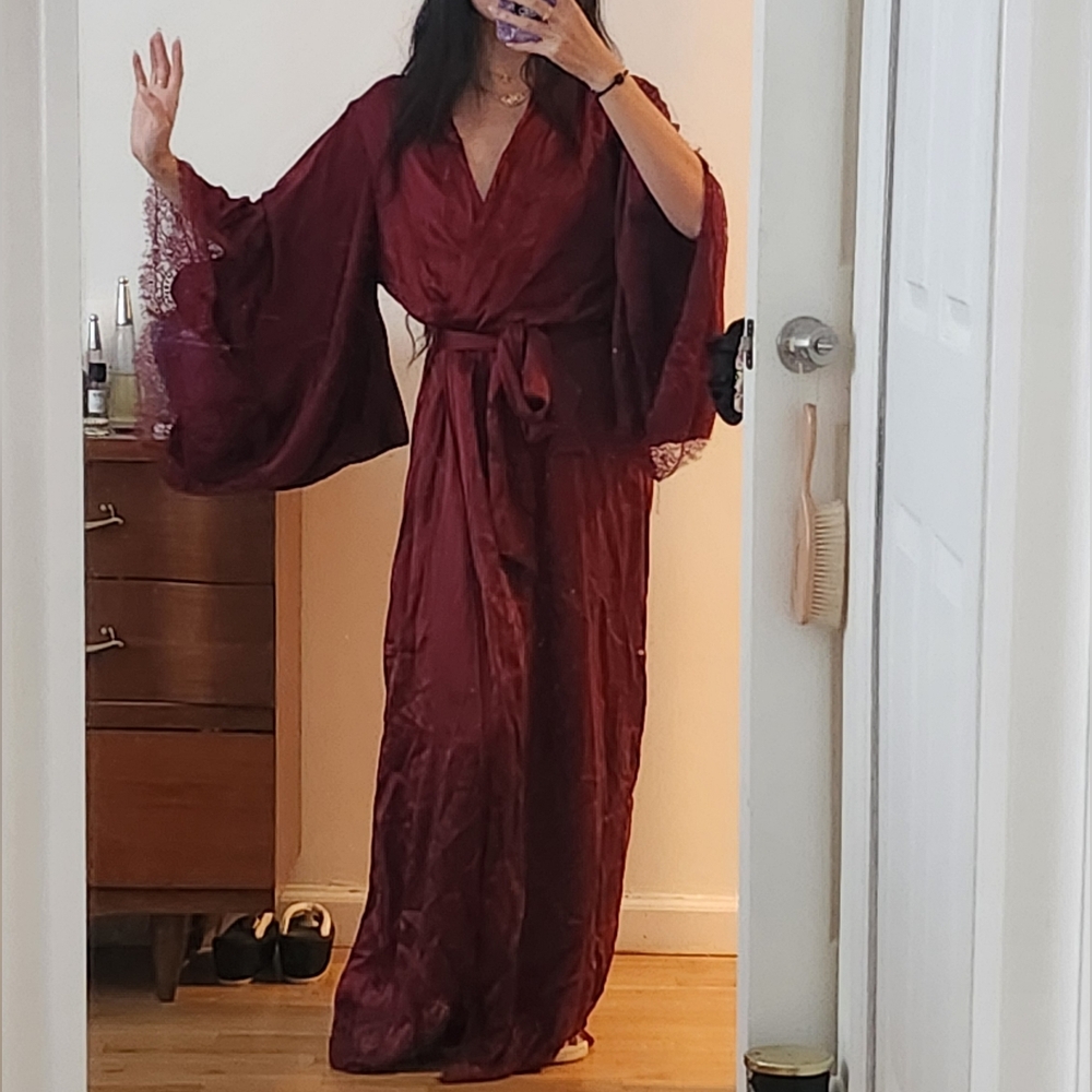 Handmade silk and lace kimono robe